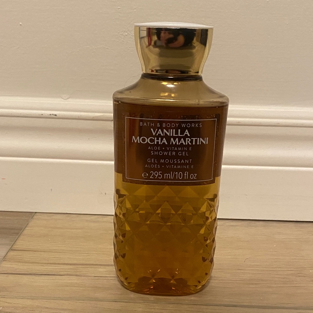 Bath & Body Works Vanilla Mocha Martini Shower Gel *new